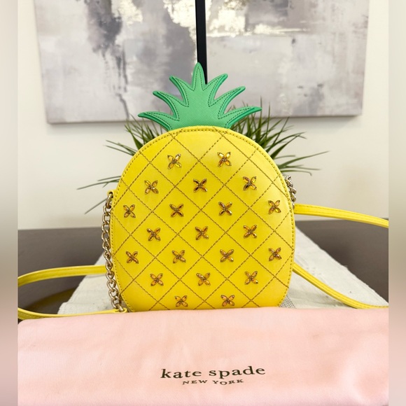 kate spade Handbags - Kate Spade Refreshing Pineapple Crossbody